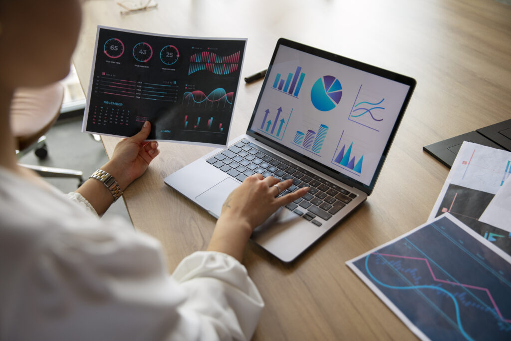CRM financial adviser