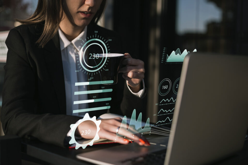 CRM financial adviser